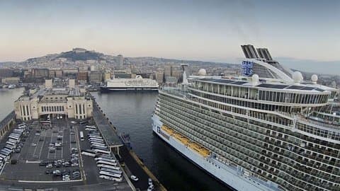 Excursion to Rome from the Port of Civitavecchia - Colosseum and Walking Tour
