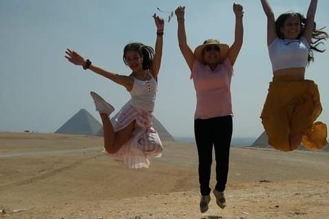 All Inclusive day tour to Giza pyramids, Egyptian museum and Felucca