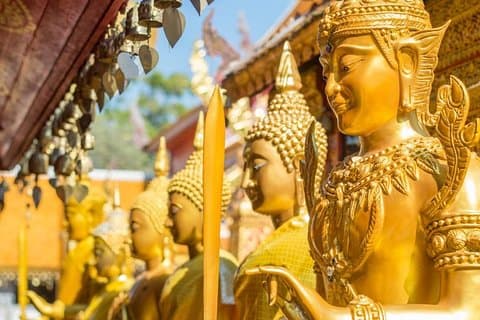 Bangkok Temple, City and Gems Gallery Tour