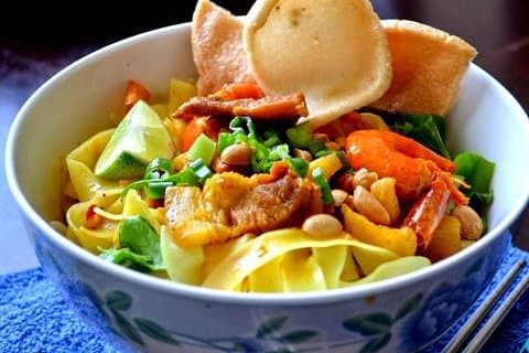 Hoi An Vespa By Night Food Tour 4 Hours
