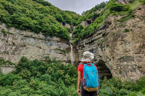 Visite privée de Kuzun à la randonnée en cascade de Laza