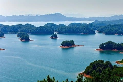Transfert privé entre le centre-ville de Hangzhou et le lac Qiandao