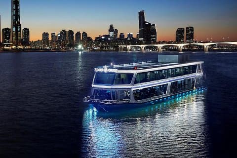Danang City Tour With Dinner On Han Cruise