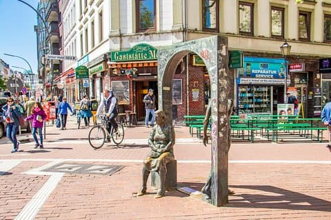 Tras los pasos de The Beatles en Hamburgo con un local