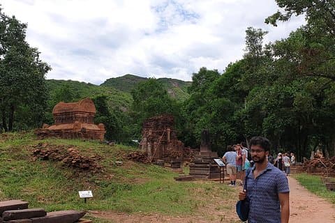 Hoi an et mon fils hollyland explorant de la ville de Hue