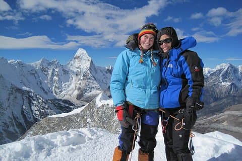 Island Peak Climbing (6.189 M)