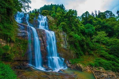 All Inclusive 4-tägige Tour nach Kandy, Nuwara Eliya, Sigiri Dambulla und Polonnaruwa