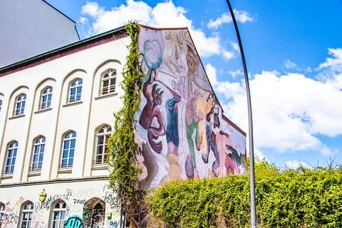 Descubre el lado LGBT de St.Georg con un local