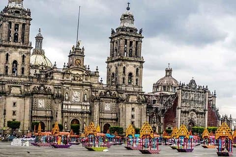 2D: Frida Kahlo Museo(No tiket)-Xochimilco & City CdMx & Pyramids