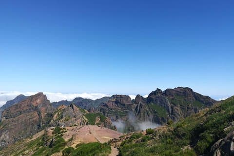 Achadas Teixeira- Pico Ruivo -& Pico pedras/Queimadas forest walk