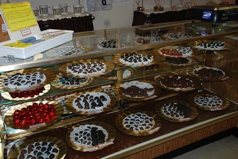 Experience Rebecca Ruth Chocolate Tour & Museum!