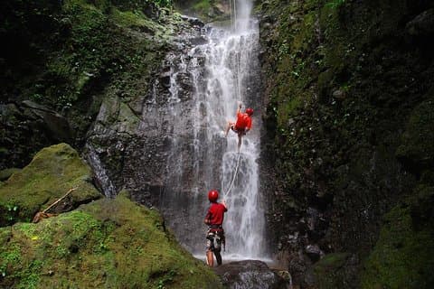 Costa Rica Adventure Package Beach and Rainforest 8 Days