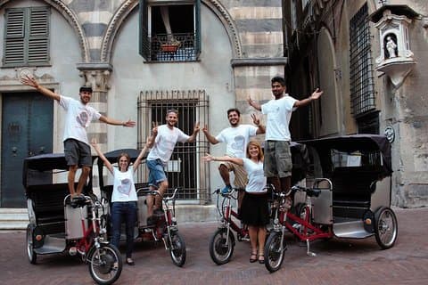 Rickshaw tour in Genova