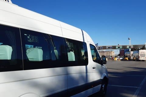 Servicio de Vans y Minibuses