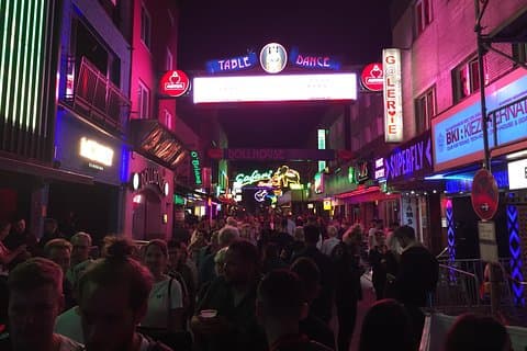 Hambourg : Visite de la Reeperbahn en anglais « Quartier rouge et crimes réels »