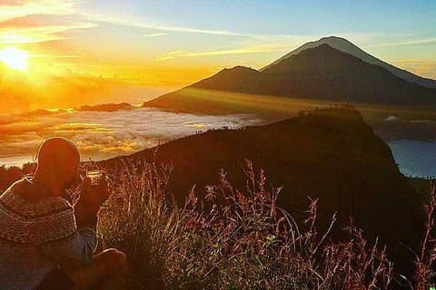 BALI TREKKING SUNRICE in TOP MOUNT BATUR