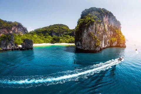 James Bond Island en lancha rápida