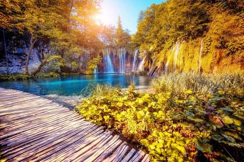From Zadar to Zagreb: Plitvice Lakes Private Guided Tour