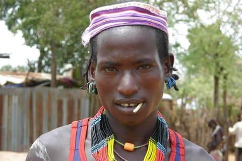 8 Tage Omo Vally Tour von Addis Abeba