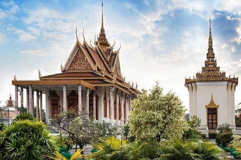[3D2N Privat] Phnom Penh City Tour (guide + transport)