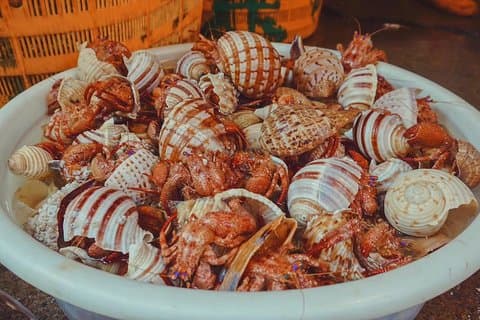プライベートX門海鮮市場と中山路のショッピングと食事体験
