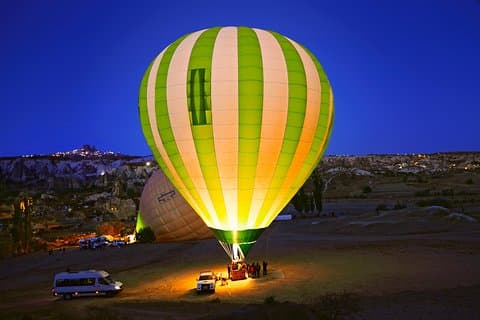 Ballongflyg inkluderar 2 dagars privat Cappadocia-tur