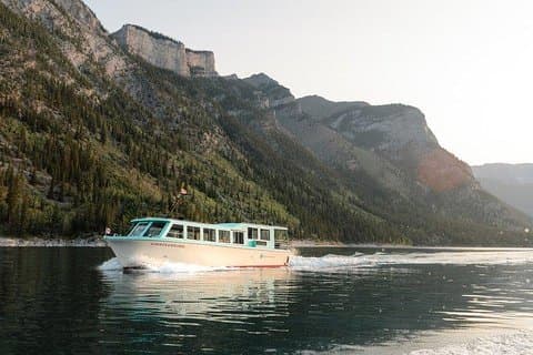 Crucero por el lago Minnewanka