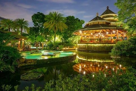Private Transfer between Riyue Gu Hotspring Resort and Xiamen City