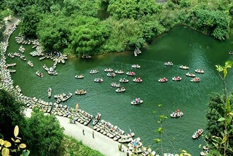 Mua Cave cycling tour and Trang An adventure day