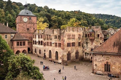 Heidelberg Castle and Old Town Tour from Frankfurt