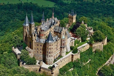 Small-Group Hohenzollern Castle Tour from Frankfurt