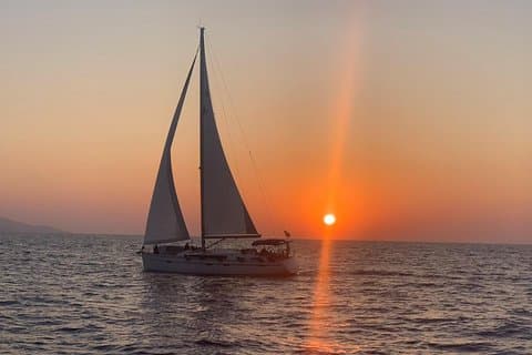 Sailing trip to DIA in Heraklion,Crete(4H)