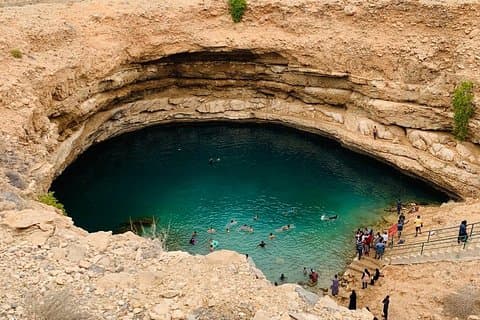 Muscat: 2-Day Private Muscat and Wadi Shab Tour
