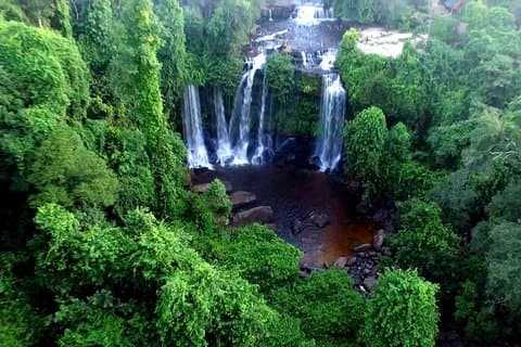 Privat Kulen Waterfall & 1000 Lingas Tour