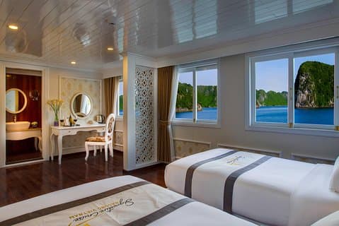 Bai Tu Long bay Luxury Cruise 2D / 1N: Mindre turistplasser, Kajakkpadling, komplette måltider