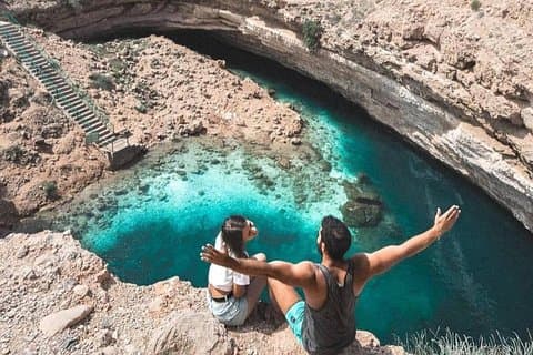 Wadi Shab-tur med Bimmah Sinkhole-tur (pris per kjøretøy)