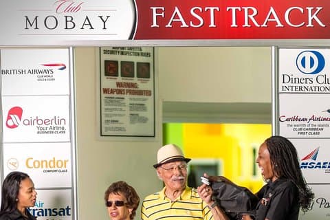 Paquete de descuento Vip Departure Lounge, Fast Track & Departure Transfer Transfer