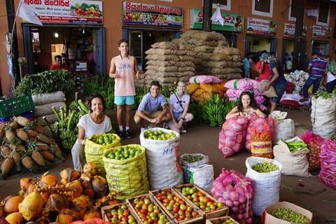Tour del mercato locale e dimostrazione di cucina con pranzo