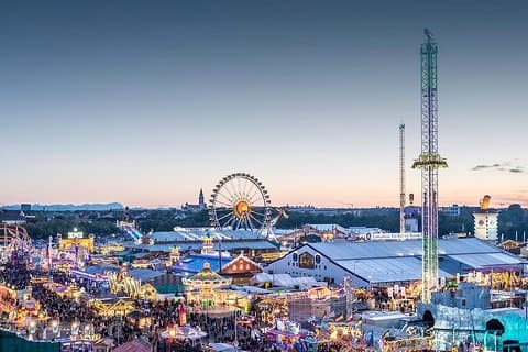 München Oktoberfest guidet oplevelse med øl og mad