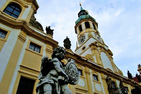 Prague : vue imprenable et parcs jeu de ville