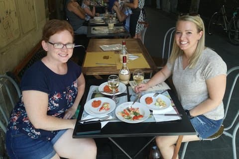 Recorrido gastronómico y gastronómico de la calle Florence con un guía turístico profesional