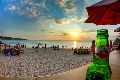 バリの美しいビーチ（ビーチバムデー）