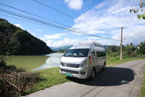 Airport Pick Up / Drop par Hiace