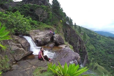 Bambarakanda & Lanka Ella : Sendero de la Cascada & Baño de Piscina Natural