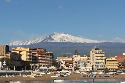 Messina Best Of: Taormina, Naxos, Isolabella + Arancini Tasting