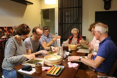 Sushi - Cours de cuisine japonaise authentique - le meilleur souvenir de Kyoto!