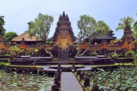 Heldagstur på Bali – Ubud og Tanah Lot Temple Tour