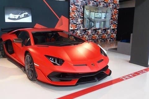 Crea il tuo Lamborghini e Ferrari day da Venezia