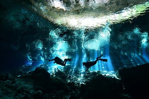 2 Tauchgänge in Cenote Dos ojos Zertifizierte Taucher