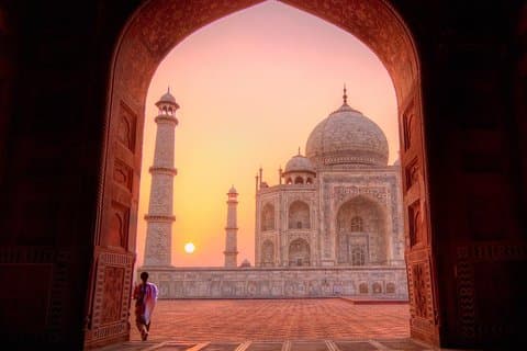 El mismo día Taj Mahal Tour en coche desde Nueva Delhi
